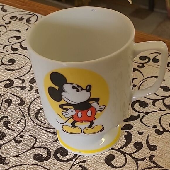 Disney Mickey Mouse White Mug - Picture 1 of 5